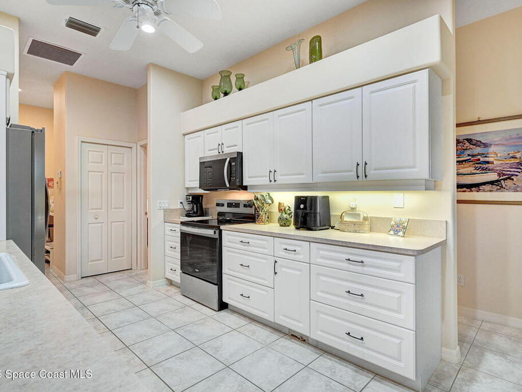 5731 Herons Landing Drive, Rockledge, FL 32955