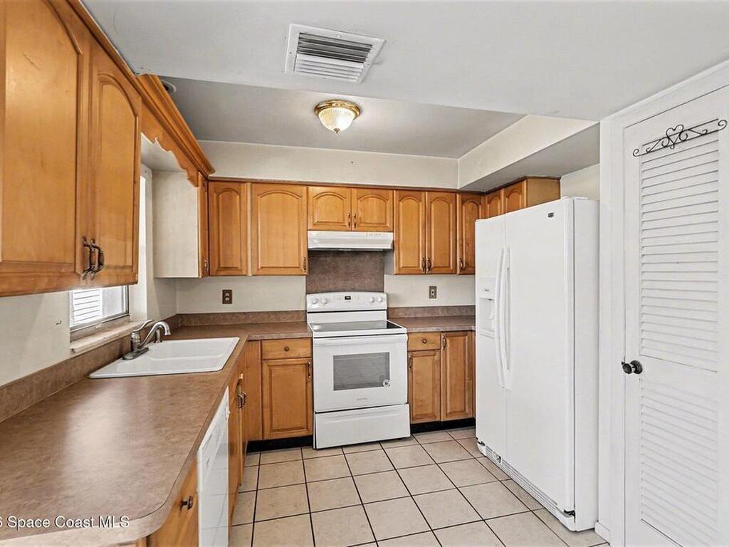 3205 Dade Circle, Palm Bay, FL 32905