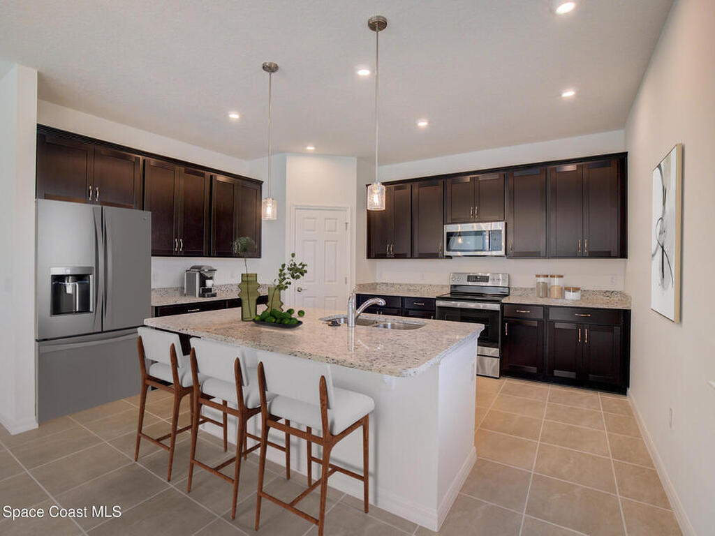 995 Connolly Lane, Palm Bay, FL 32905