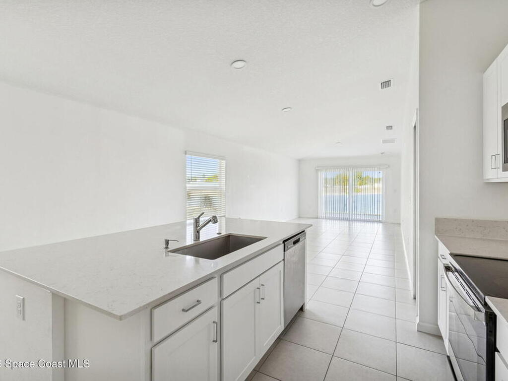 702 Papillon Street, Palm Bay, FL 32908