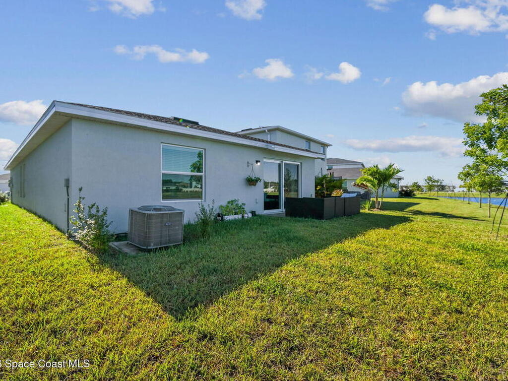 702 Papillon Street, Palm Bay, FL 32908