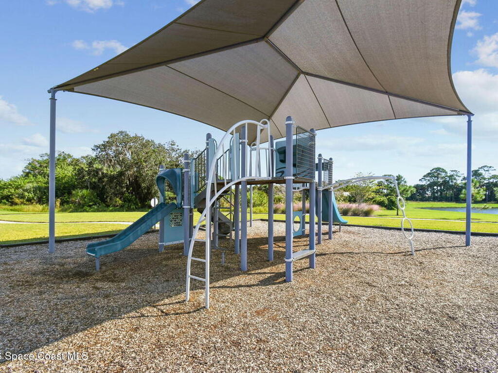 702 Papillon Street, Palm Bay, FL 32908