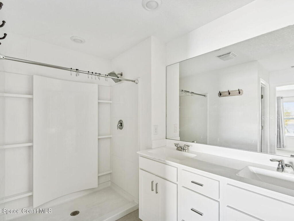 702 Papillon Street, Palm Bay, FL 32908