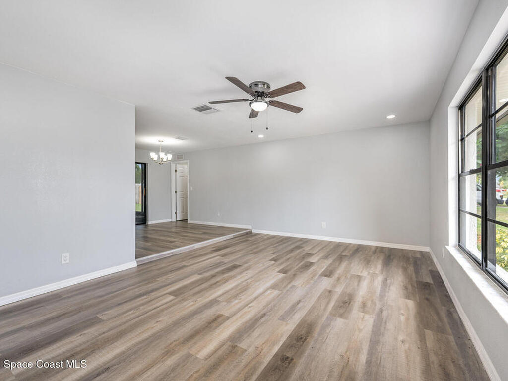 1521 Baker Street, Palm Bay, FL 32907