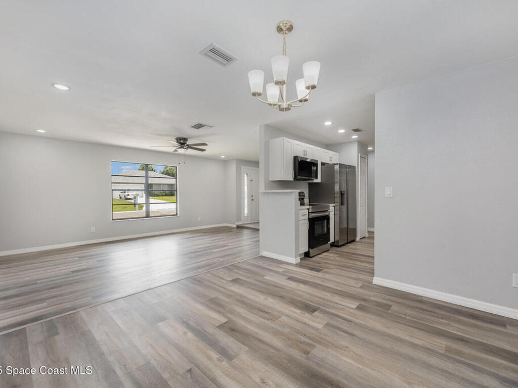 1521 Baker Street, Palm Bay, FL 32907