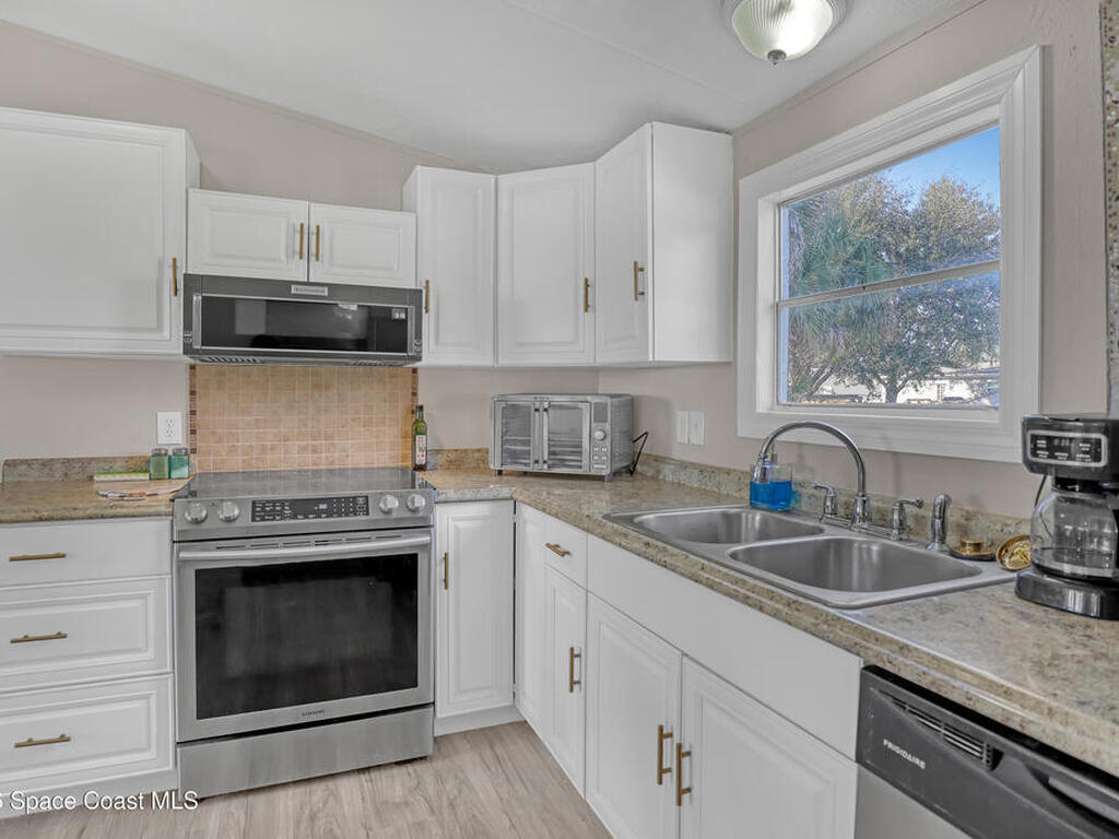 354 Akorn Street, Cocoa, FL 32927