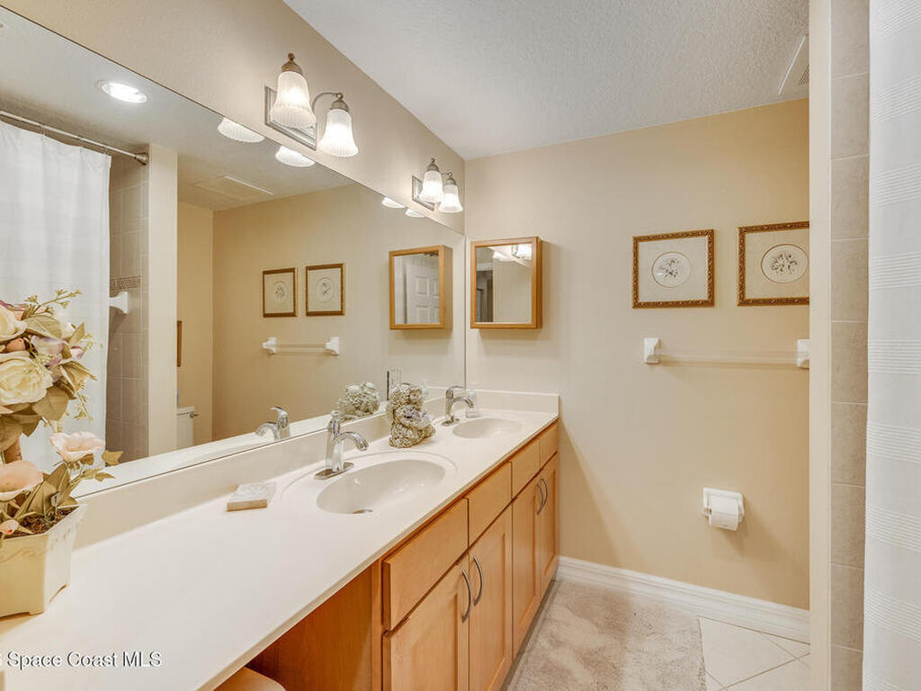 130 Warsteiner Way, Melbourne Beach, FL 32951