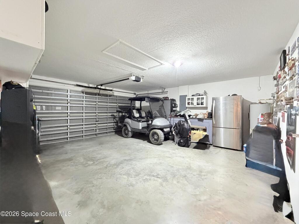 8425 94th Avenue, Vero Beach, FL 32967