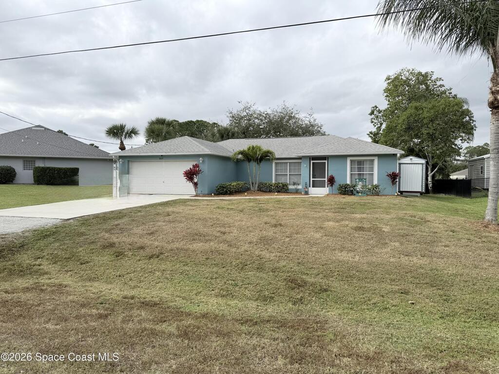 8425 94th Avenue, Vero Beach, FL 32967