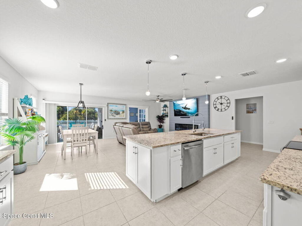 764 Corbin Circle, Palm Bay, FL 32908