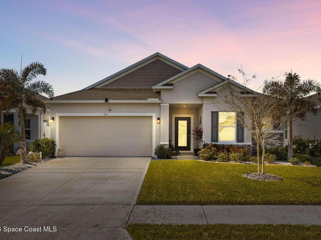 764 Corbin Circle, Palm Bay, FL 32908