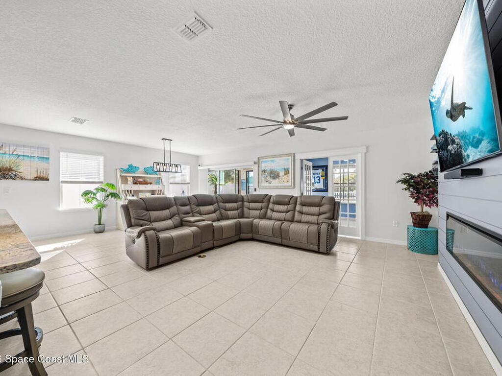 764 Corbin Circle, Palm Bay, FL 32908