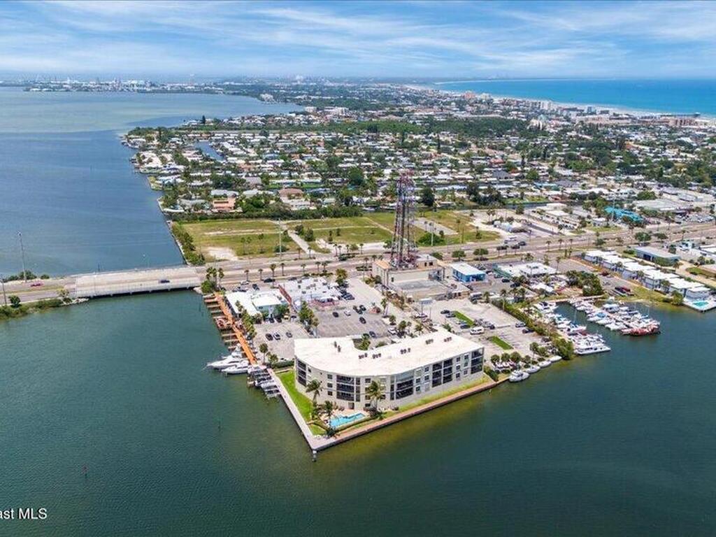 4125 W End Road, Cocoa Beach, FL 32931