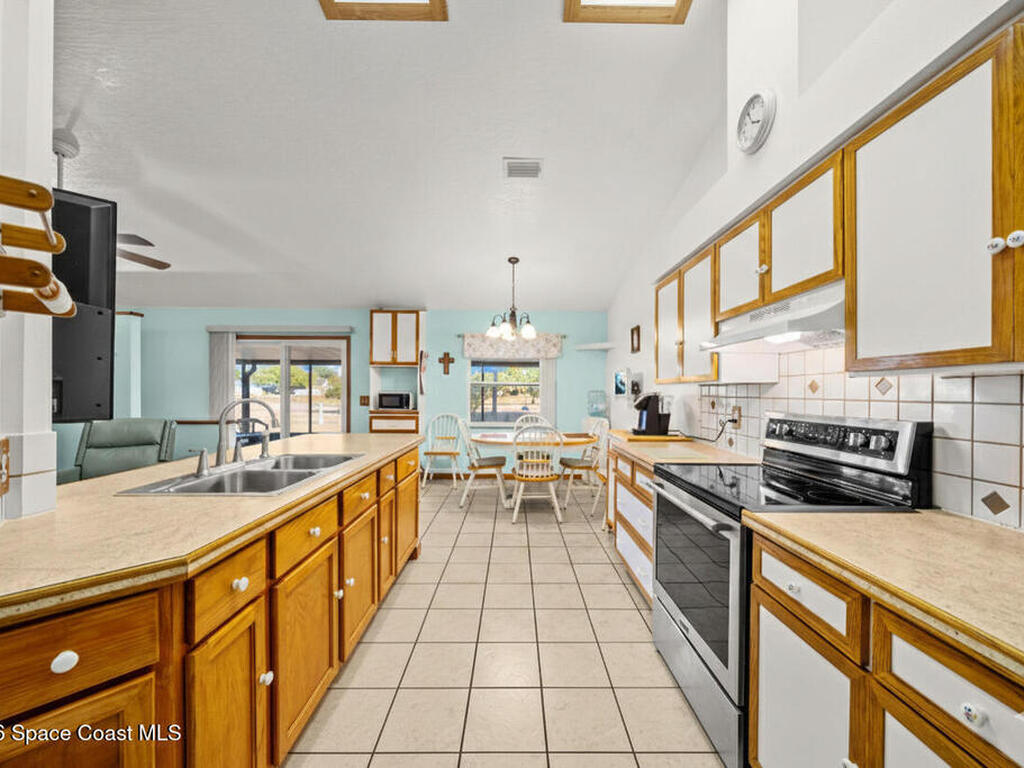 751 Glencove Avenue, Palm Bay, FL 32907