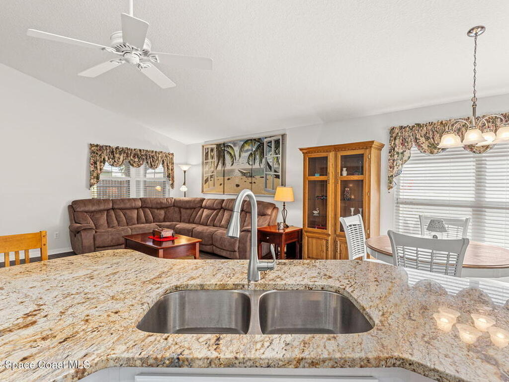 674 Brockton Way, West Melbourne, FL 32904