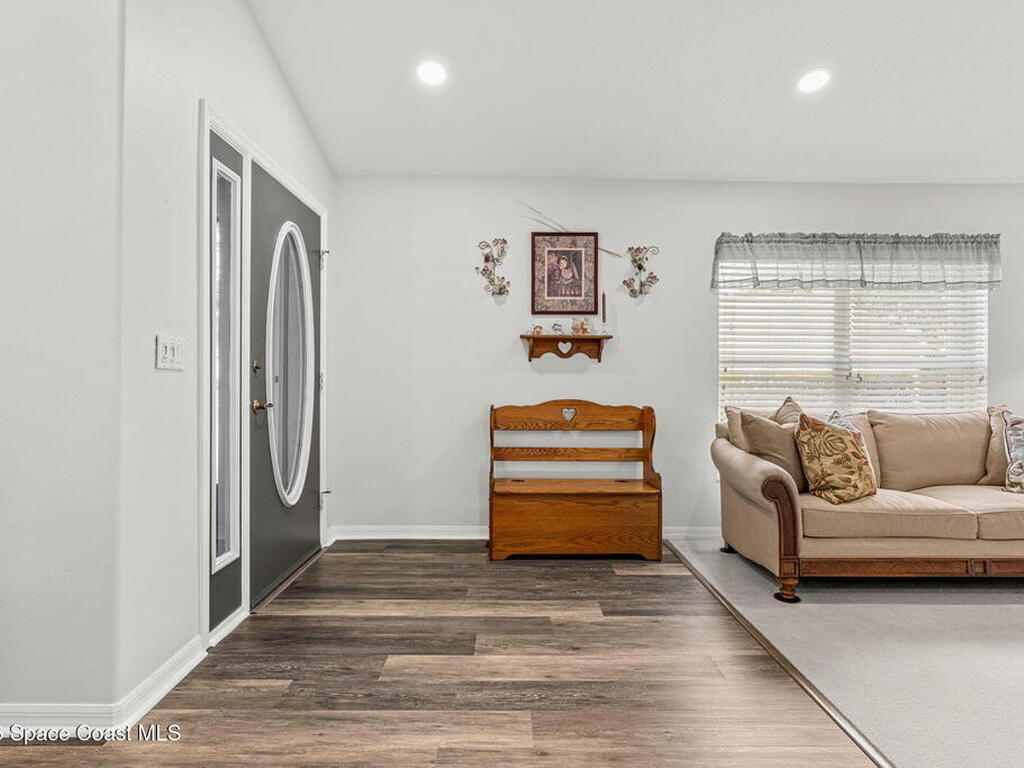 674 Brockton Way, West Melbourne, FL 32904