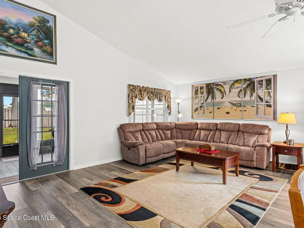 674 Brockton Way, West Melbourne, FL 32904