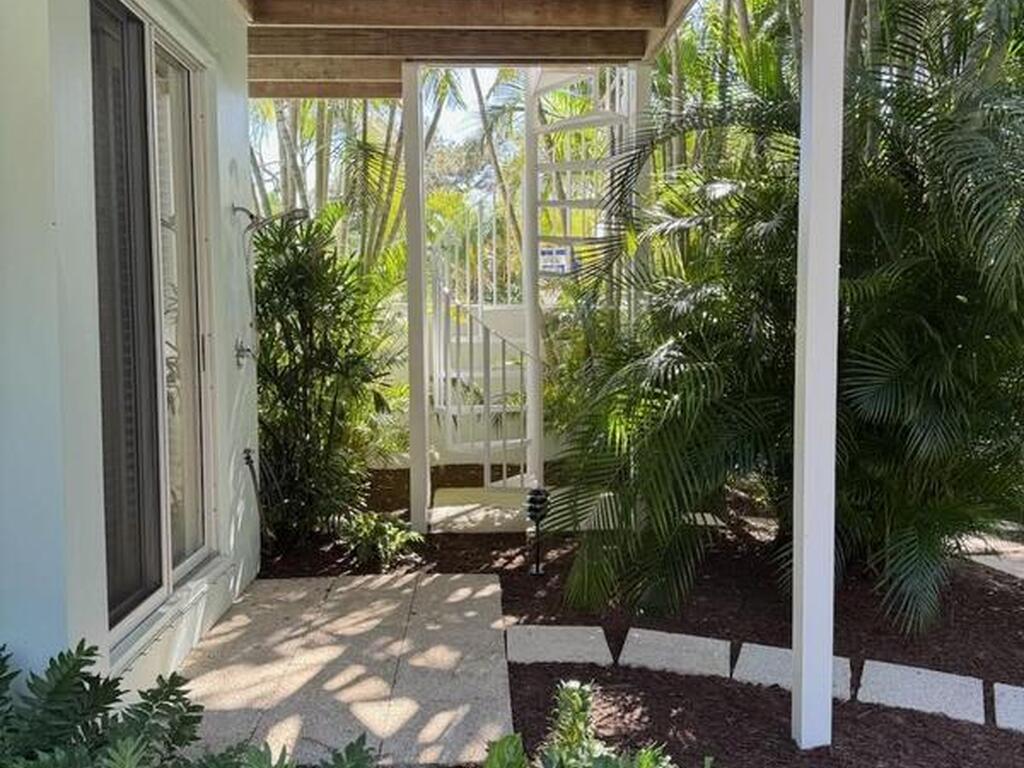 315 Greytwig Road, Vero Beach, FL 32963