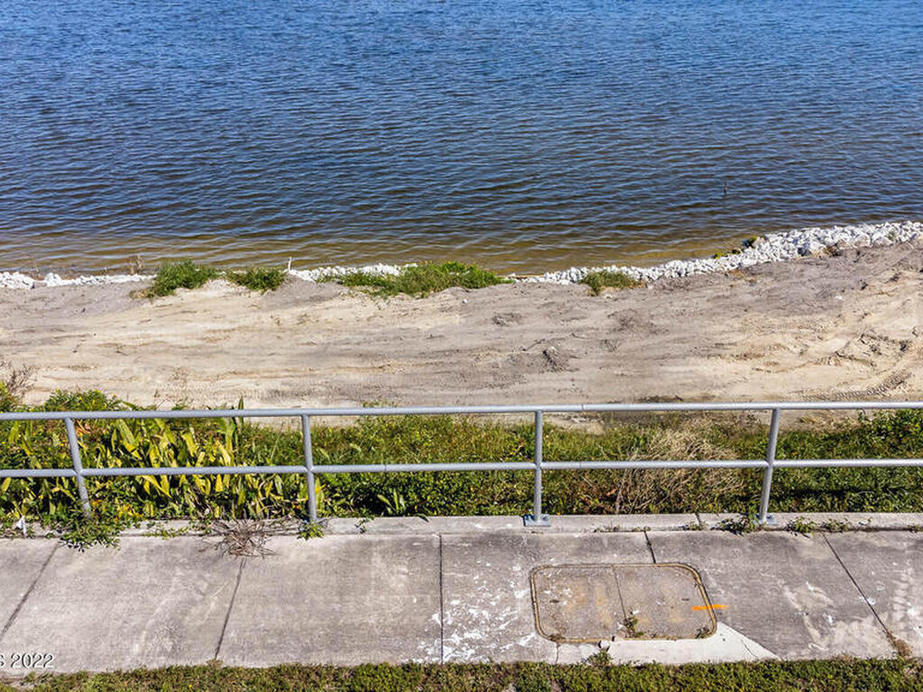 5241 N Highway 1 Highway, Palm Shores, FL 32940