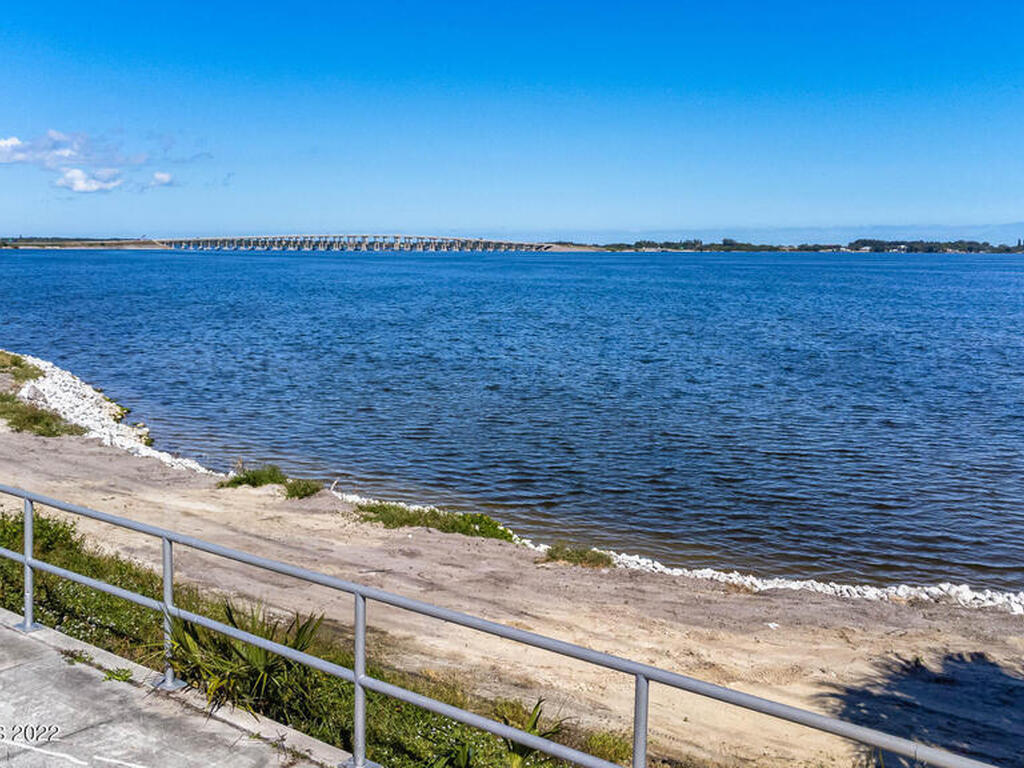 5241 N Highway 1 Highway, Palm Shores, FL 32940