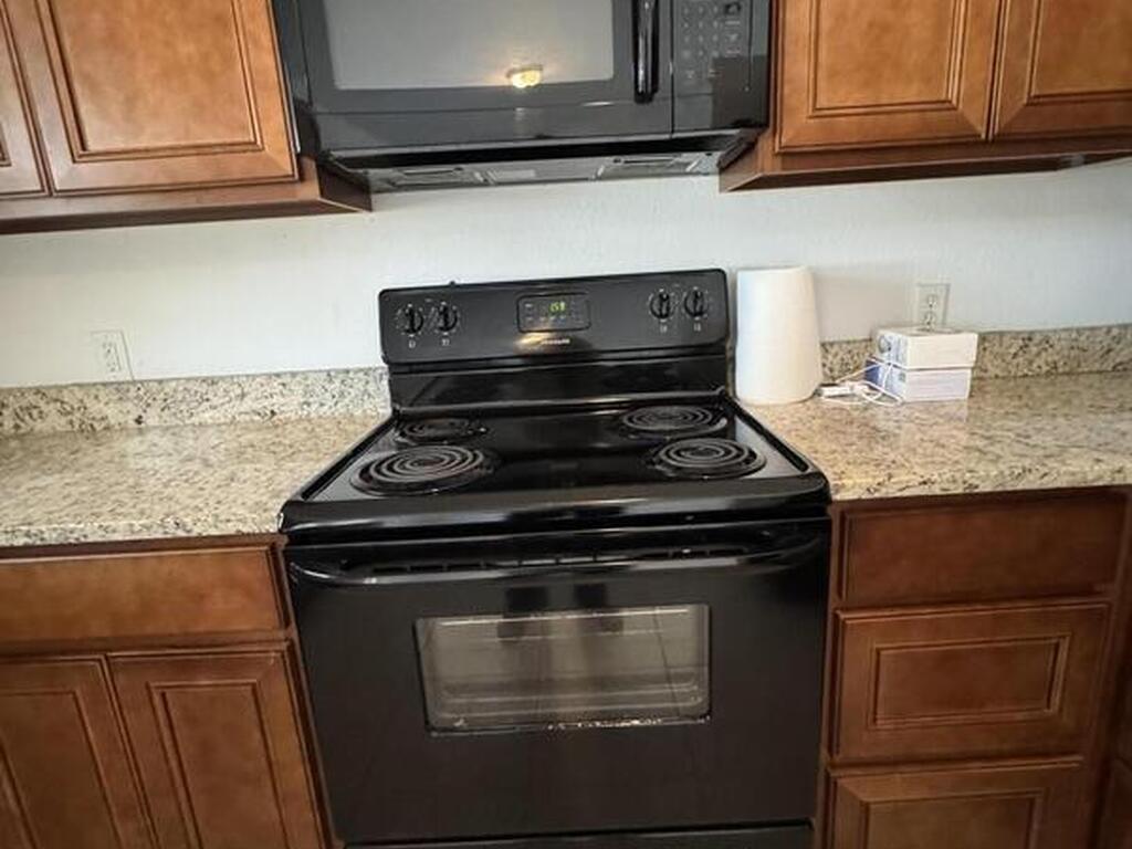 2177 Jupiter Boulevard, Palm Bay, FL 32908