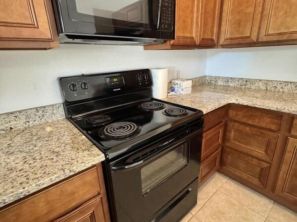 2177 Jupiter Boulevard, Palm Bay, FL 32908