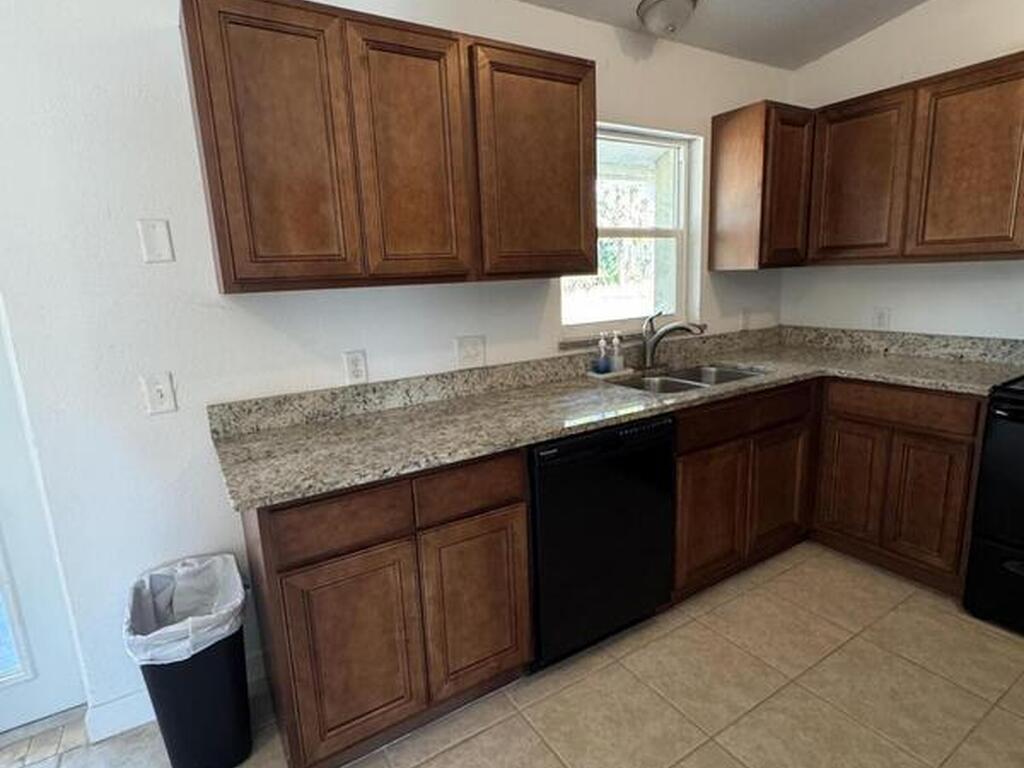 2177 Jupiter Boulevard, Palm Bay, FL 32908