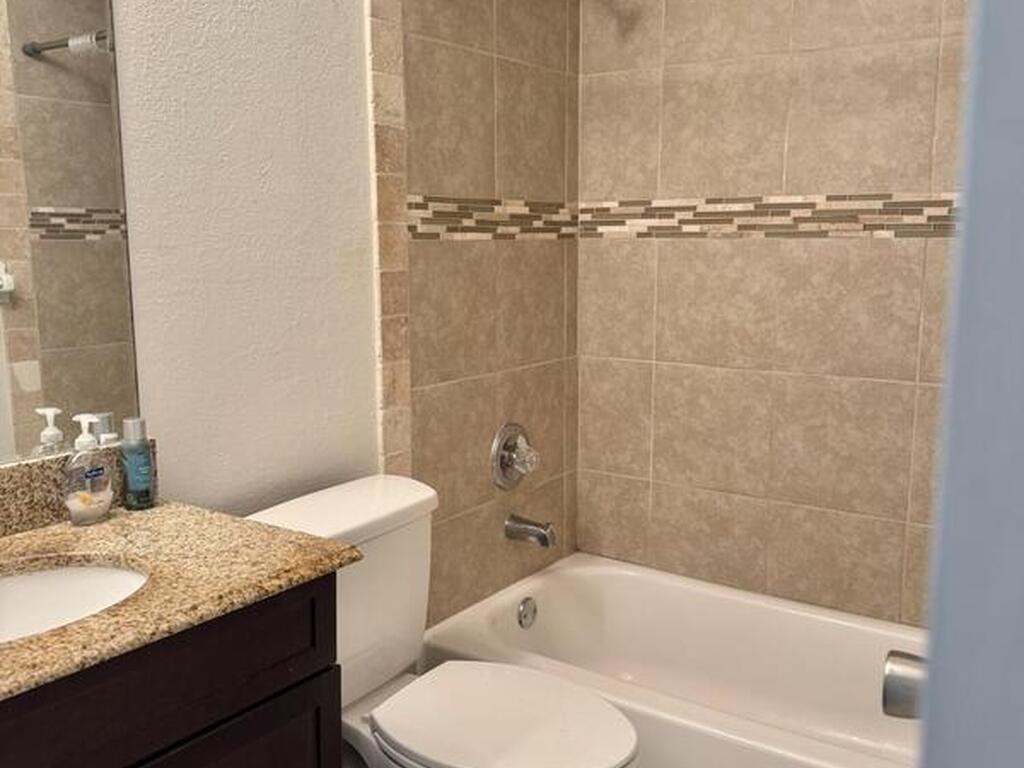 2177 Jupiter Boulevard, Palm Bay, FL 32908