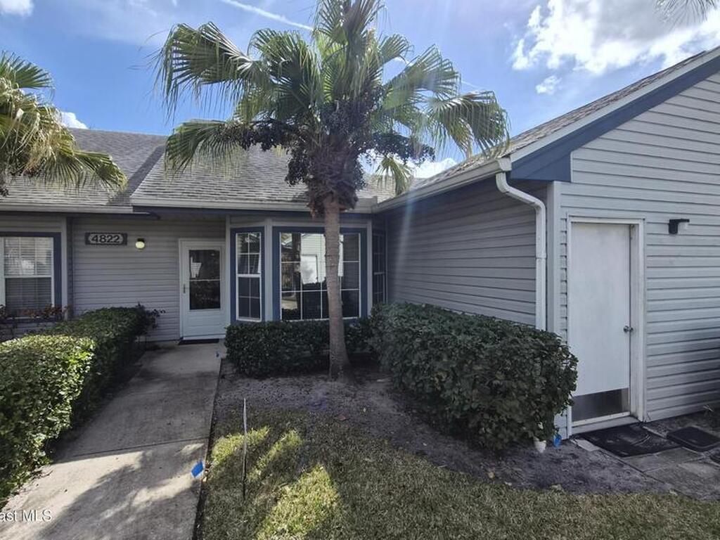 4822 Lake Waterford Way, Melbourne, FL 32901