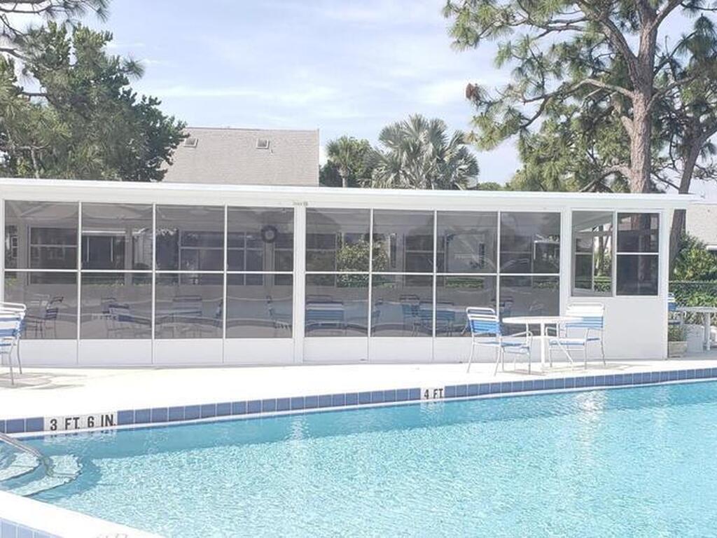 4822 Lake Waterford Way, Melbourne, FL 32901