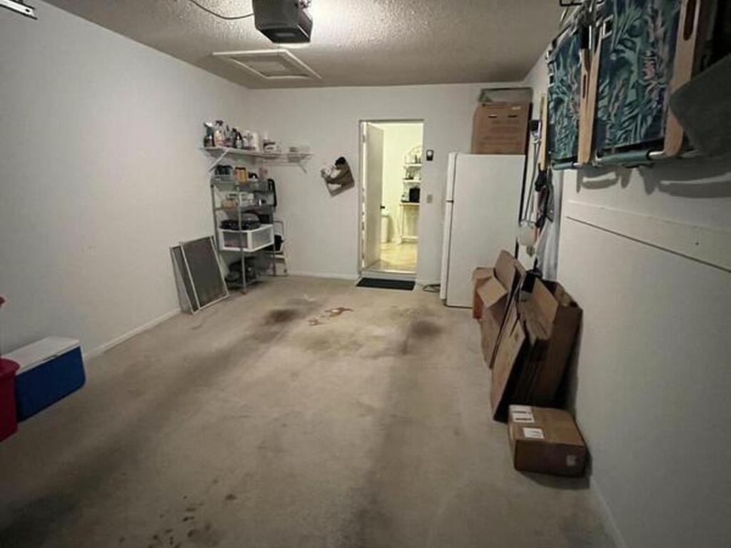 4822 Lake Waterford Way, Melbourne, FL 32901