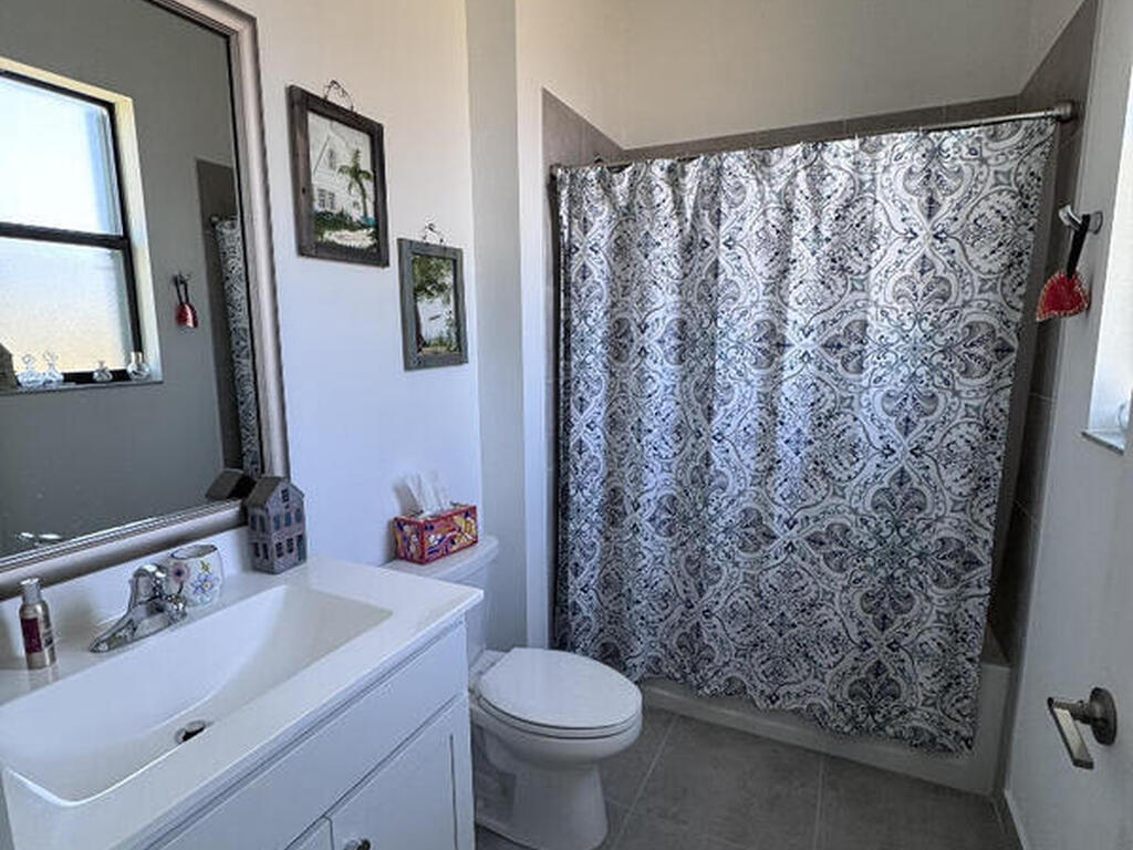 2372 Great Belt Circle, Melbourne, FL 32940