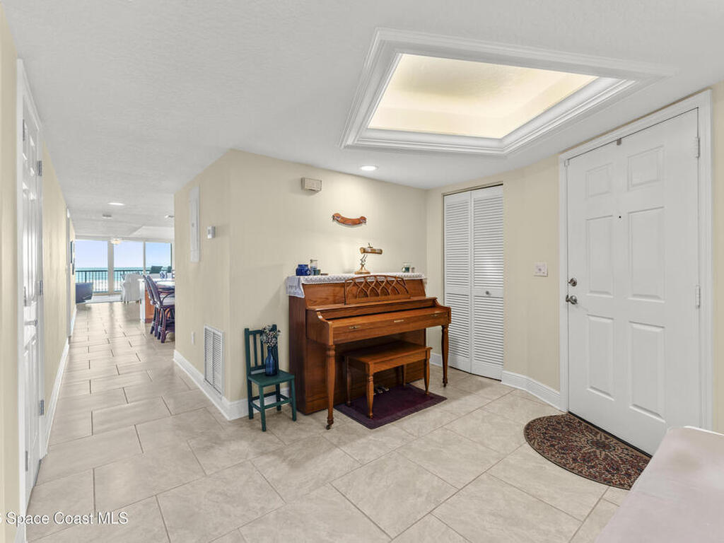 1835 S Atlantic Avenue, Cocoa Beach, FL 32931