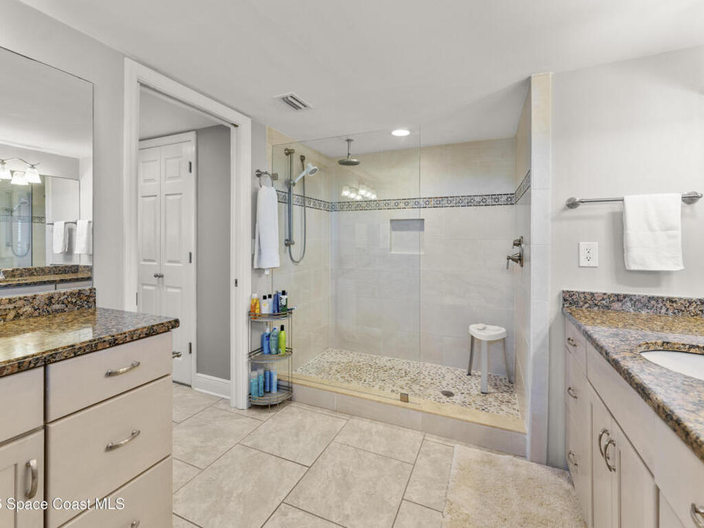 1835 S Atlantic Avenue, Cocoa Beach, FL 32931