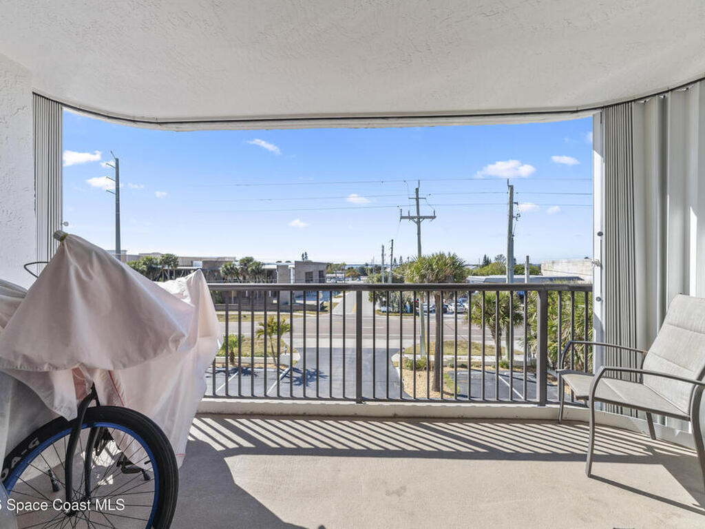 1835 S Atlantic Avenue, Cocoa Beach, FL 32931