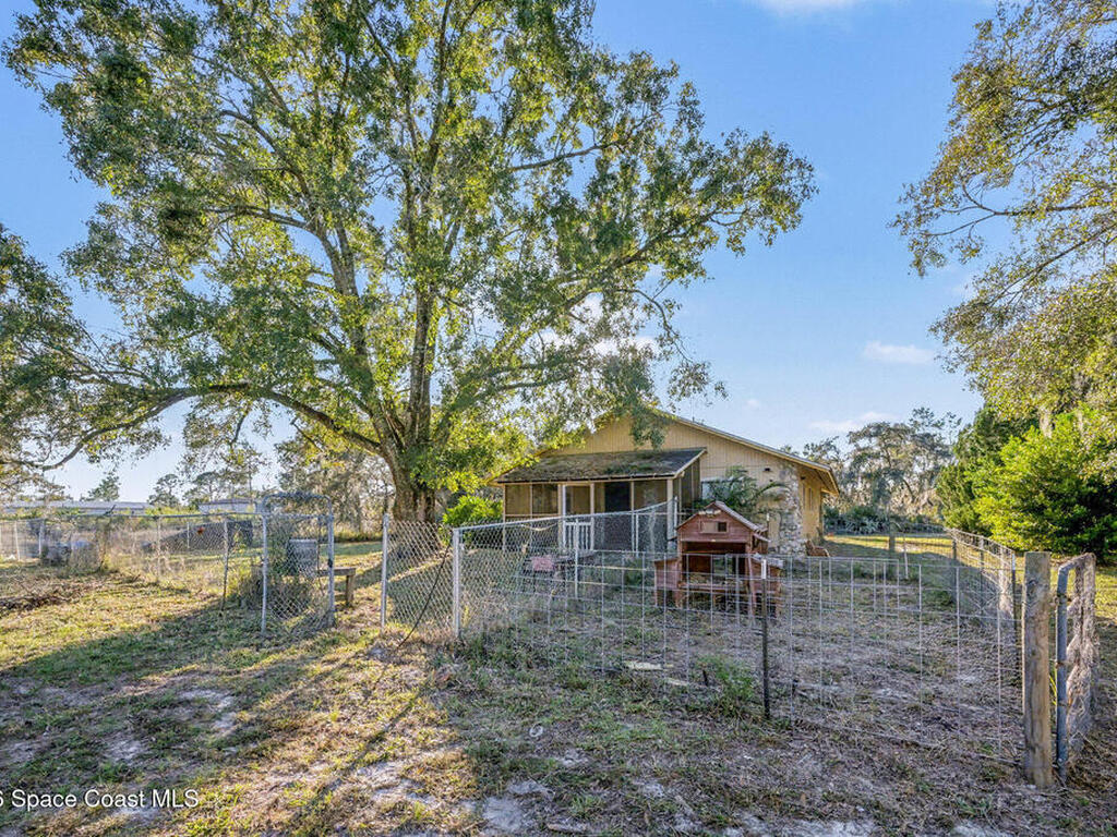 5195 Blounts Ridge Road, Mims, FL 32754