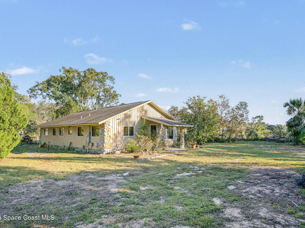 5195 Blounts Ridge Road, Mims, FL 32754