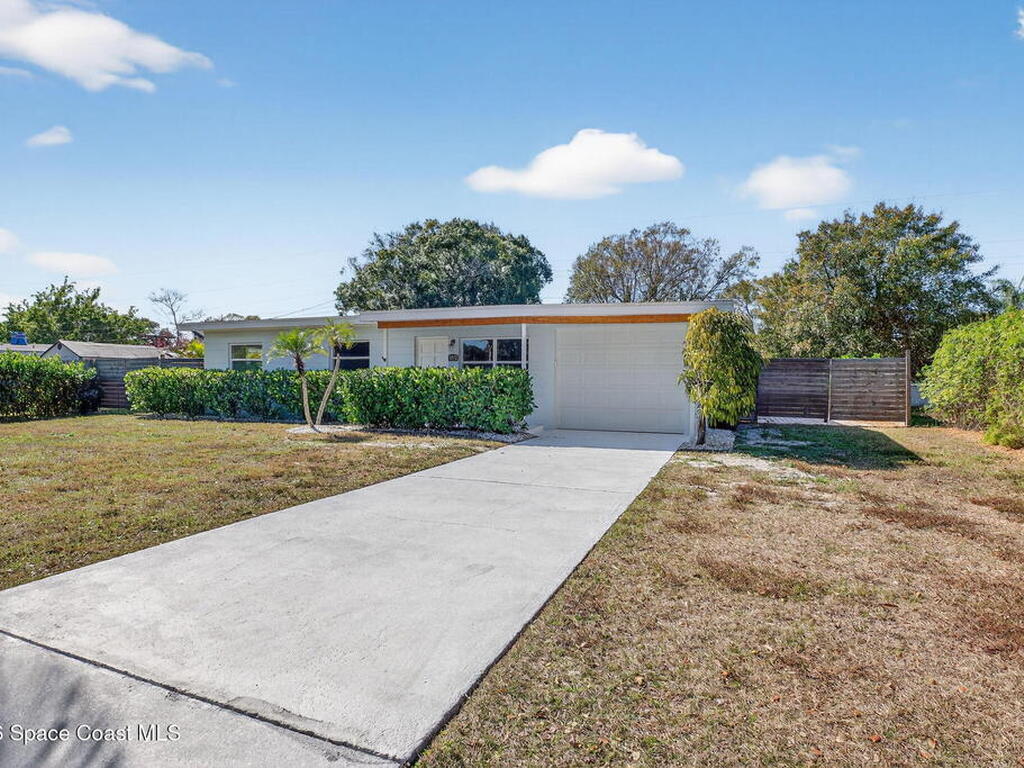 1932 Cedarwood Drive, Melbourne, FL 32935