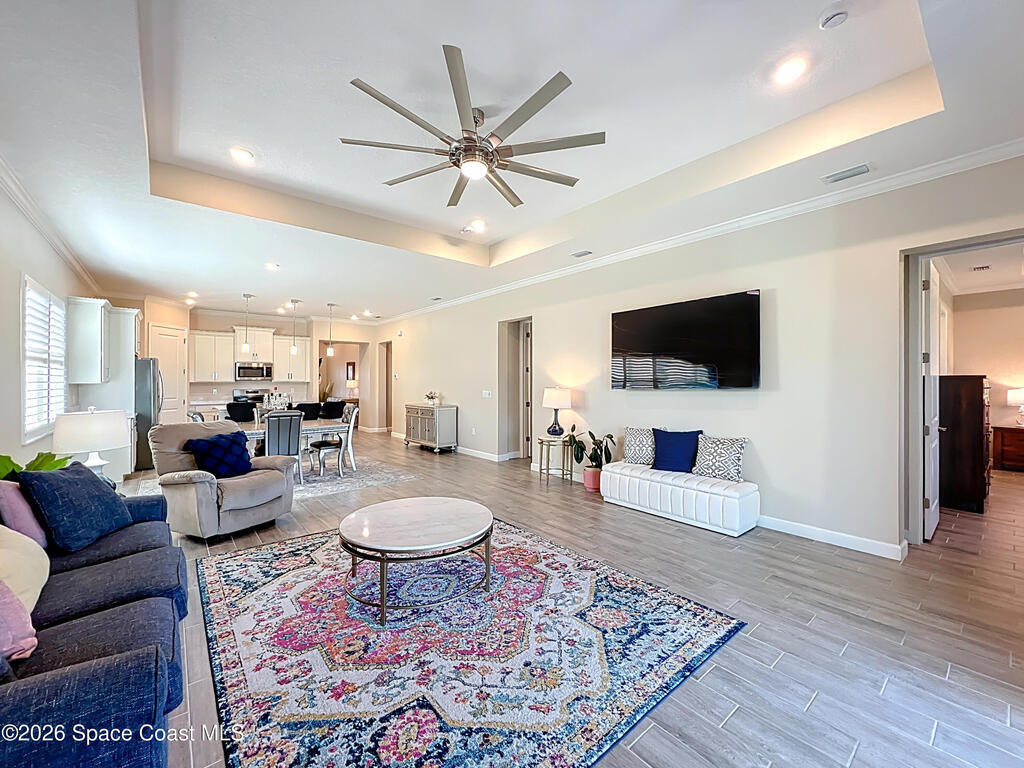 821 Antibes Court, Palm Bay, FL 32907