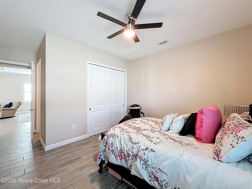 821 Antibes Court, Palm Bay, FL 32907