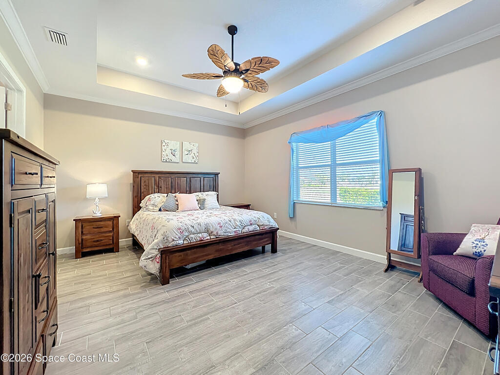 821 Antibes Court, Palm Bay, FL 32907