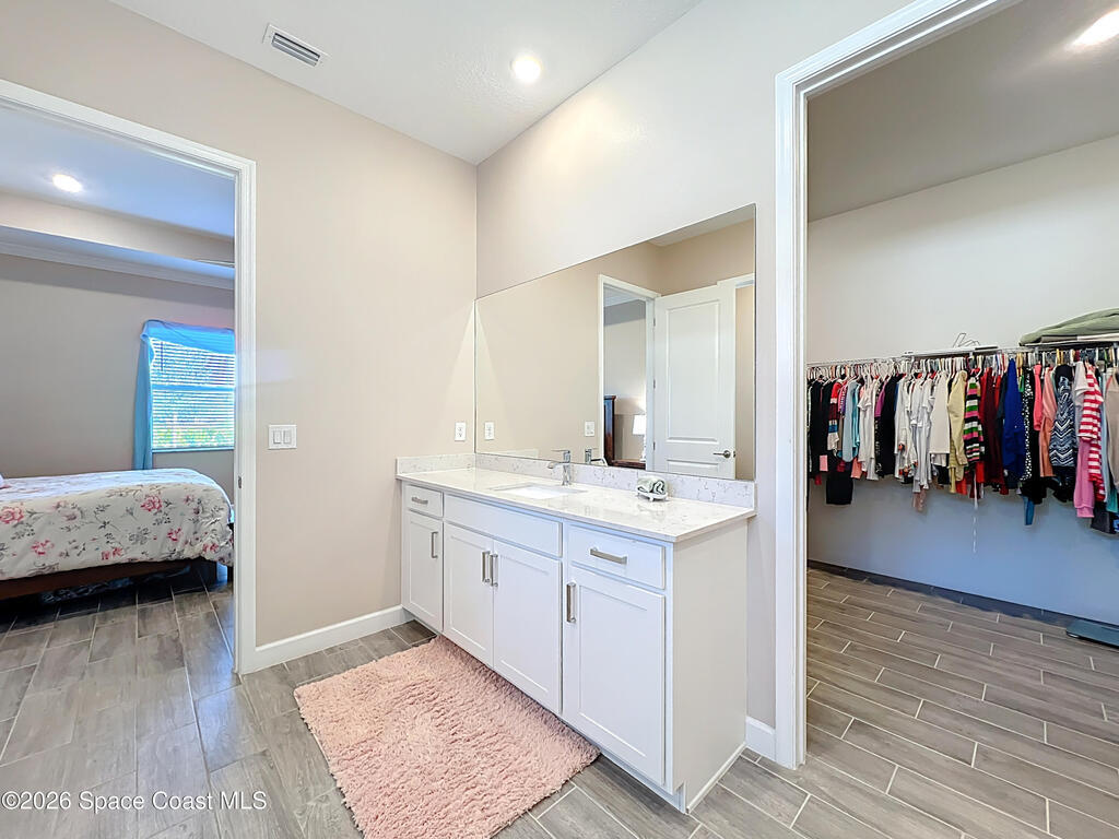 821 Antibes Court, Palm Bay, FL 32907