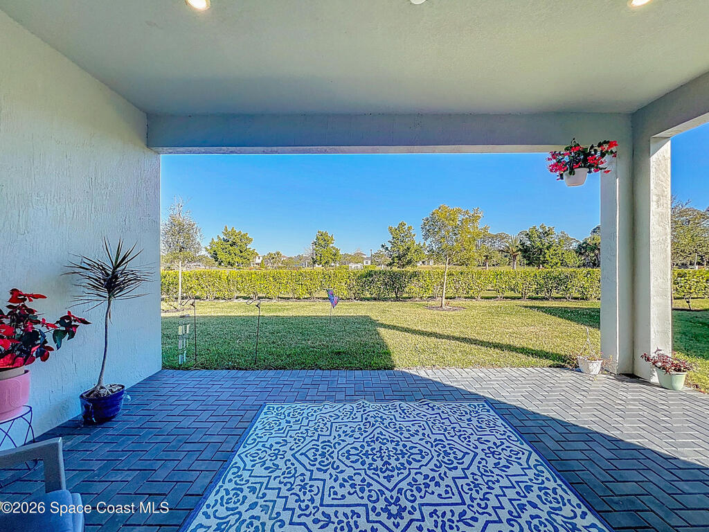 821 Antibes Court, Palm Bay, FL 32907