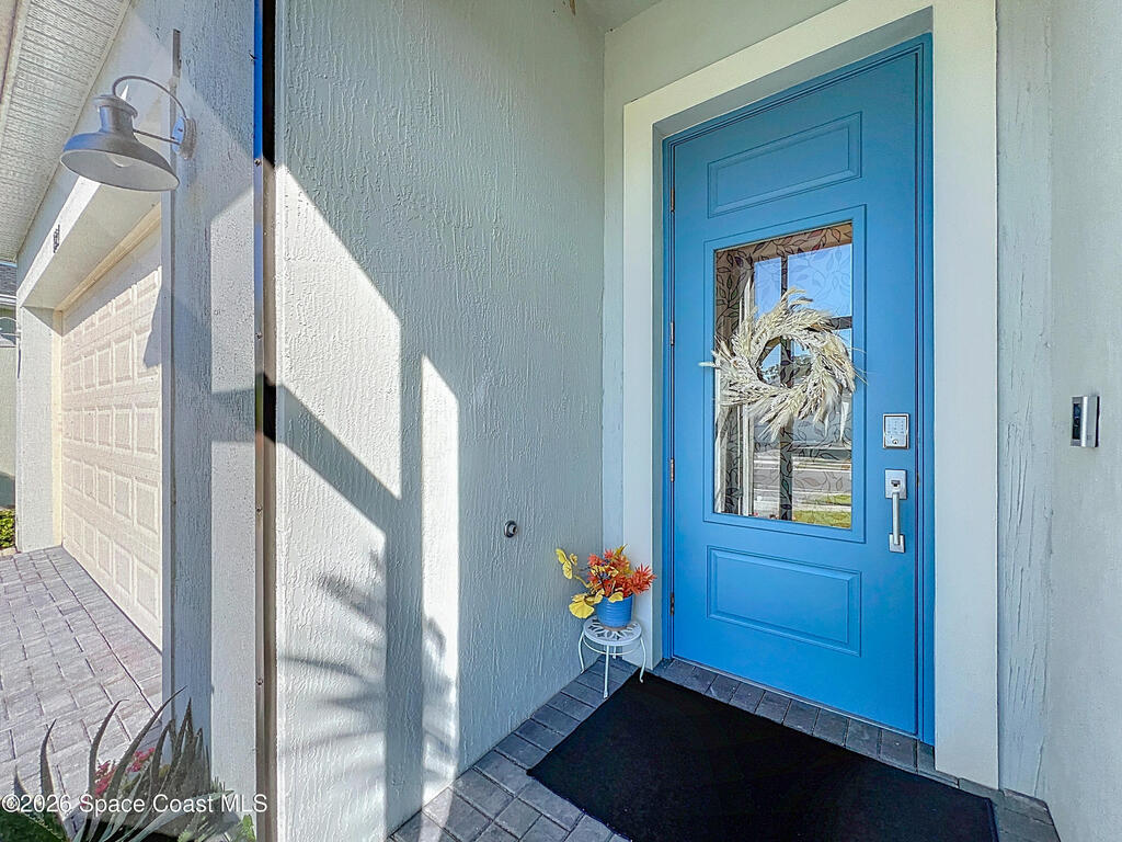 821 Antibes Court, Palm Bay, FL 32907