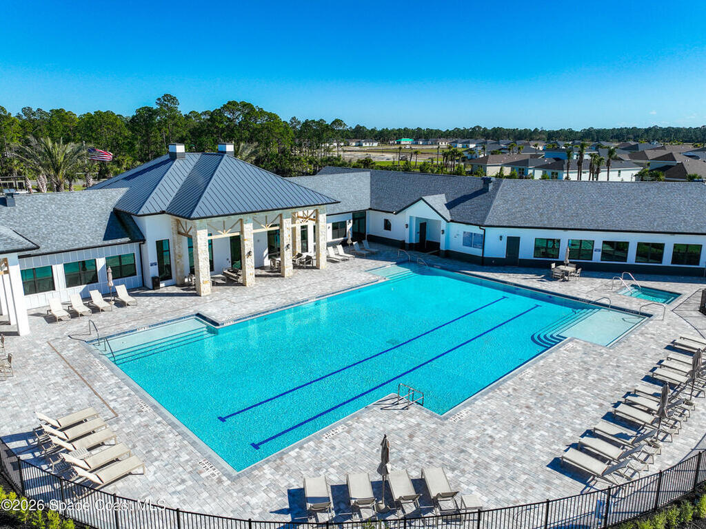 821 Antibes Court, Palm Bay, FL 32907