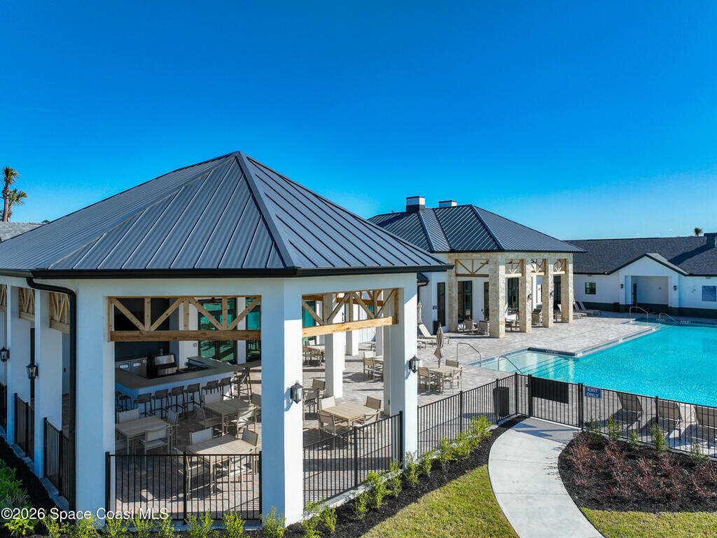 821 Antibes Court, Palm Bay, FL 32907