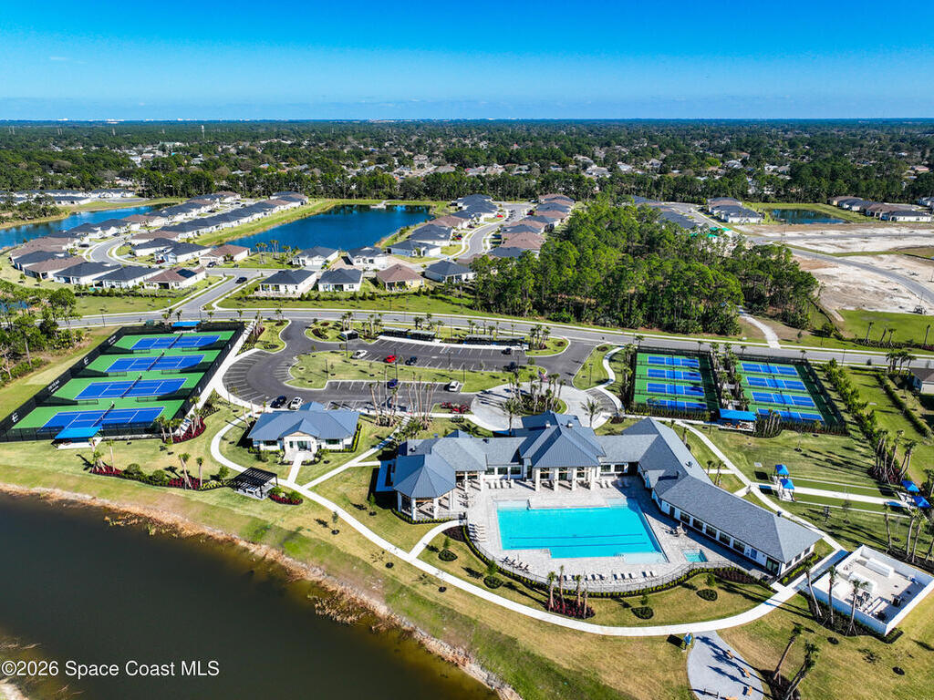 821 Antibes Court, Palm Bay, FL 32907