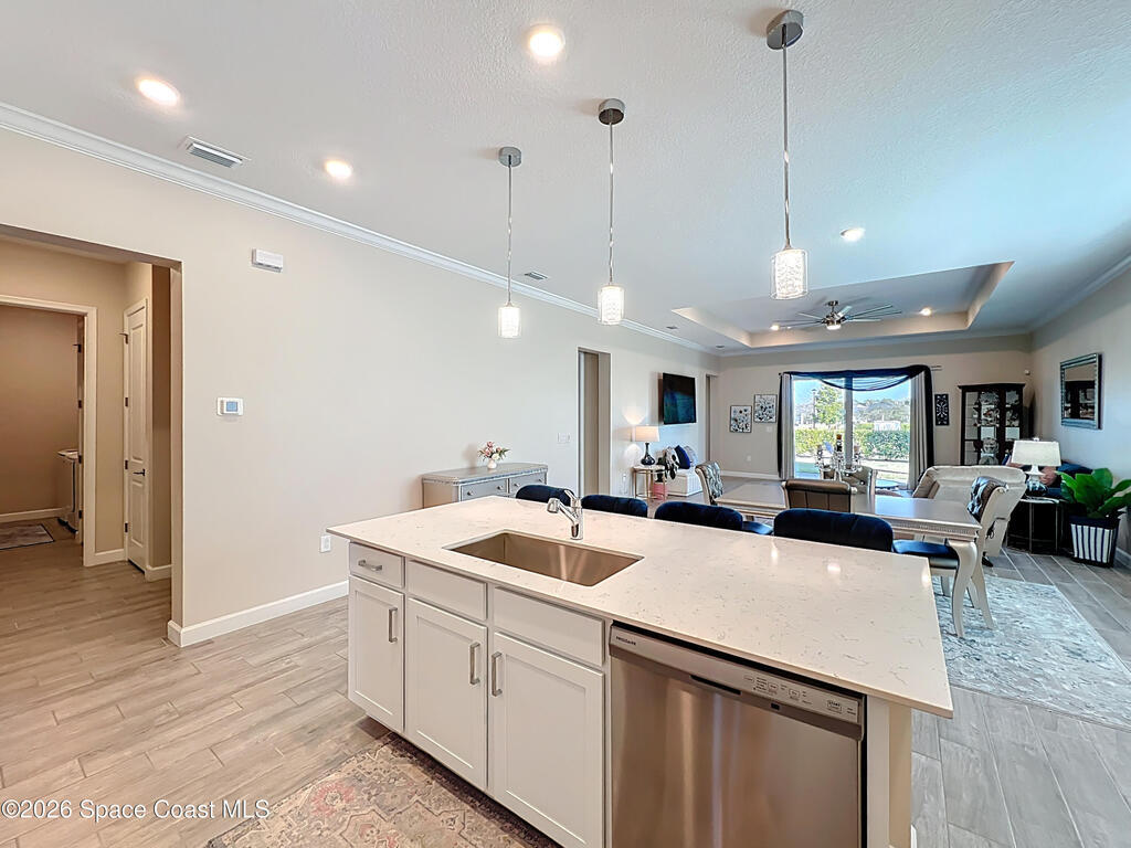 821 Antibes Court, Palm Bay, FL 32907