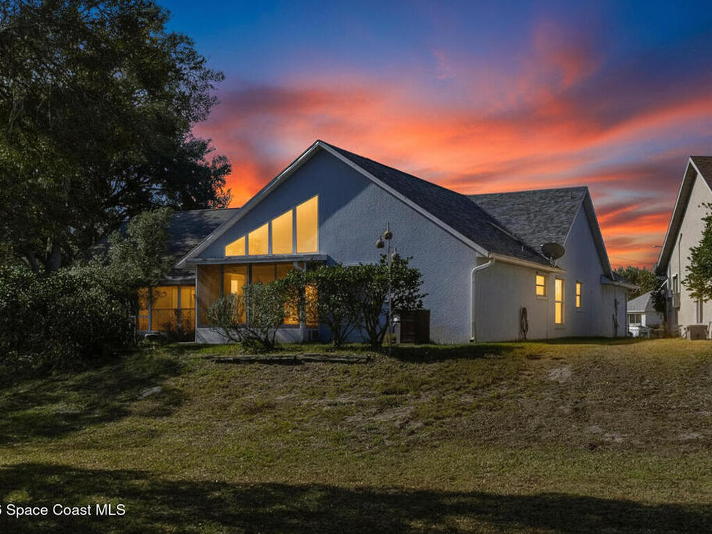 2329 Skywind Circle, Melbourne, FL 32935