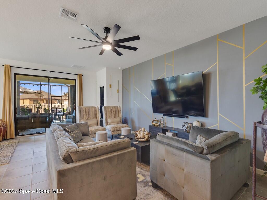 645 Old Country Road, Palm Bay, FL 32909